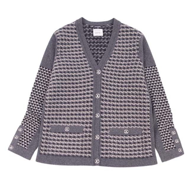 極美品 シャネル CHANEL カーディガン ココマークボタン カシミヤ ニット P46781 レディース トップス 38(M相当) グレー | フリマアプリ ラクマ