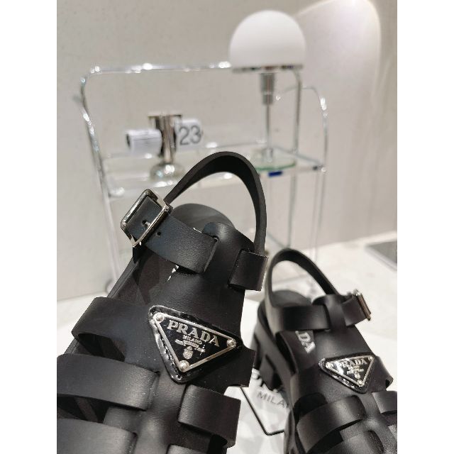 新品未使用】 PRADA フォームラバー サンダル 37サイズ レディース
