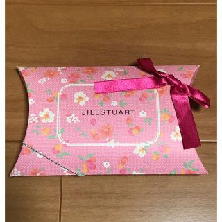 ジルスチュアート(JILLSTUART)のJILLSTUART プレゼント用　空箱　限定の花柄(その他)