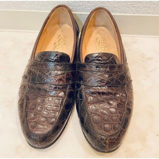 サルヴァトーレフェラガモ(Salvatore Ferragamo)のサルバトーレフェラガモ、希少 本ワニ革 靴 25.5(ドレス/ビジネス)