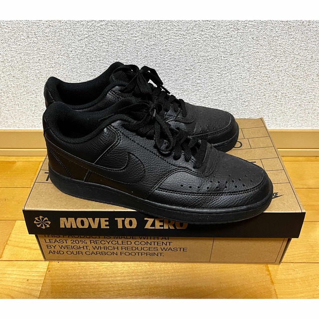 NIKE(ナイキ)のナイキ　NIKE コートビジョン　黒　26センチ　スニーカー メンズの靴/シューズ(スニーカー)の商品写真