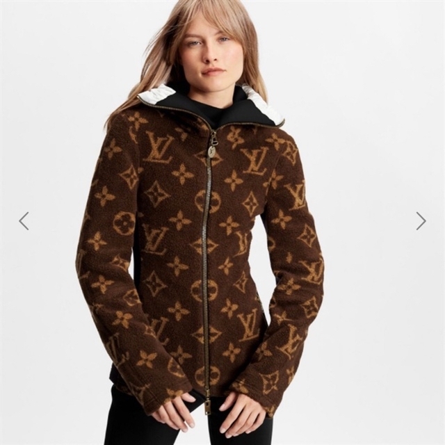 LOUIS VUITTON(ルイヴィトン)の最終値下げ！！即完売 レア!! モノグラム ボア パーカー ジャケット レディースのトップス(パーカー)の商品写真