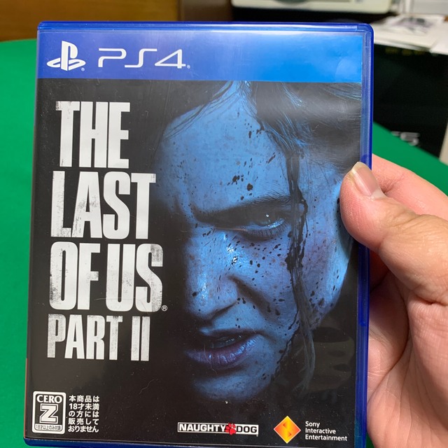 PlayStation4(プレイステーション4)のThe Last of Us Part II（ラスト・オブ・アス パートII）  エンタメ/ホビーのゲームソフト/ゲーム機本体(家庭用ゲームソフト)の商品写真