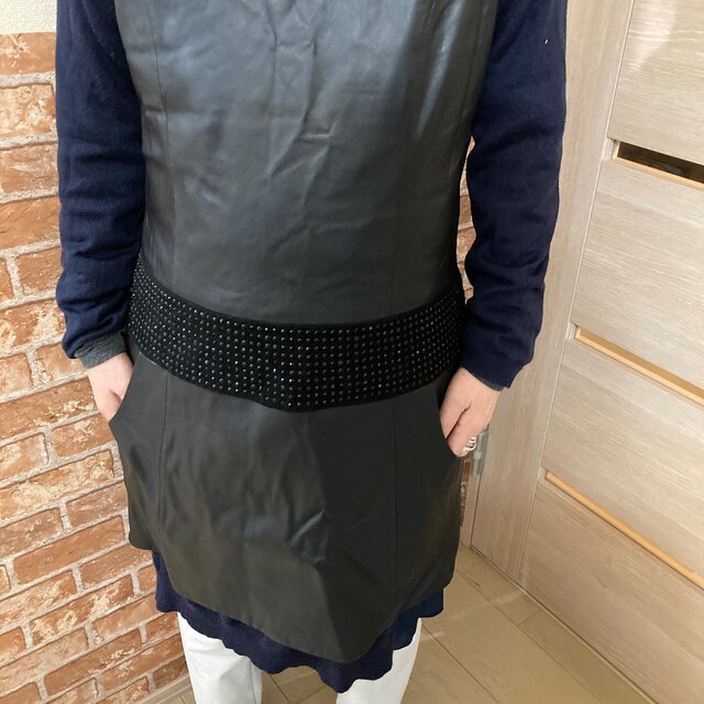 MERIONレザー（羊革）ジャンパースカート、11号【未使用品】