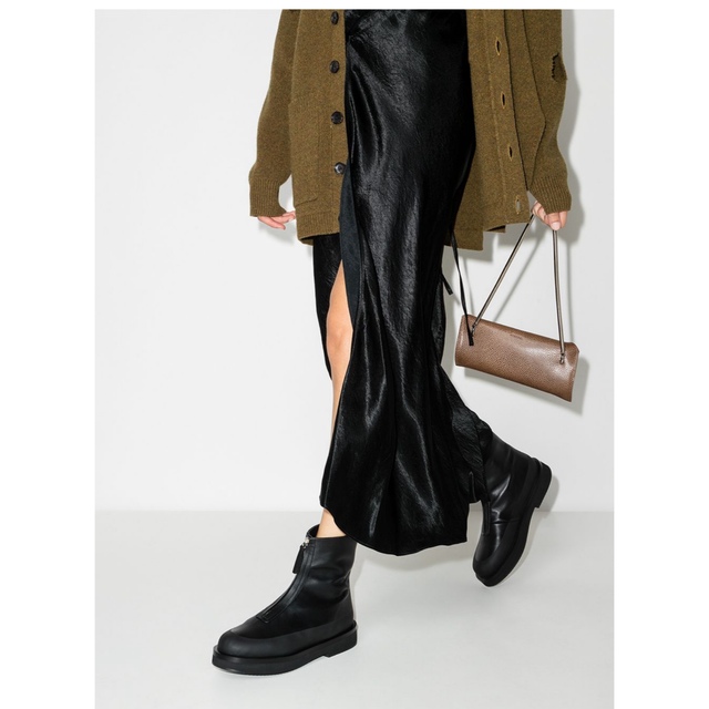 DEUXIEME CLASSE(ドゥーズィエムクラス)のNEOUS Zip Boots ネオアス ジップブーツ 37サイズ レディースの靴/シューズ(ブーツ)の商品写真