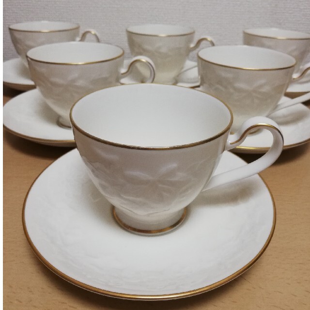 Noritake(ノリタケ)のノリタケ アイボリーチャイナ 7341 カップ&ソーサー 6客 インテリア/住まい/日用品のキッチン/食器(グラス/カップ)の商品写真