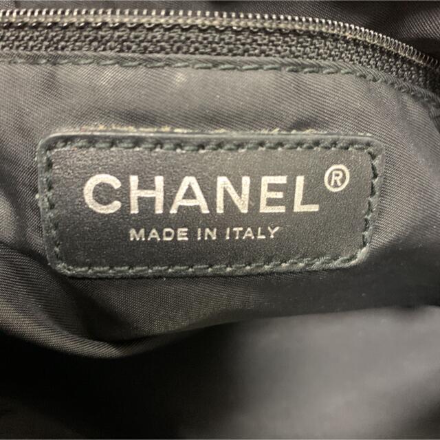CHANEL(シャネル)のシャネルトートバッグ　本物　ファスナー付き レディースのバッグ(トートバッグ)の商品写真