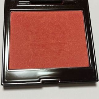 ローラメルシエ(laura mercier)のローラ・メルシエ　ブラッシュカラー　インフュージョン＃10　グレープフルーツ(チーク)