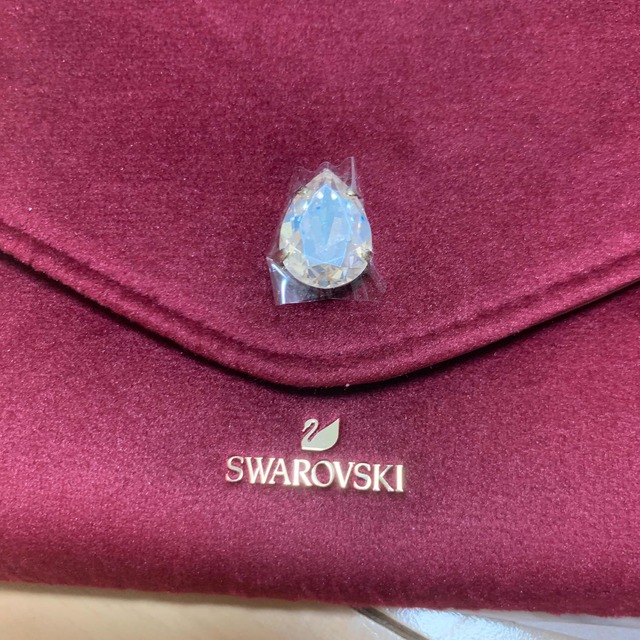 SWAROVSKI(スワロフスキー)のスワロフスキー　クラッチバッグ　SWAROVSKI  レディースのバッグ(クラッチバッグ)の商品写真