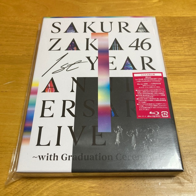 欅坂46(けやき坂46)(ケヤキザカフォーティーシックス)の1st　YEAR　ANNIVERSARY　LIVE   【Blu-ray】 エンタメ/ホビーのDVD/ブルーレイ(ミュージック)の商品写真