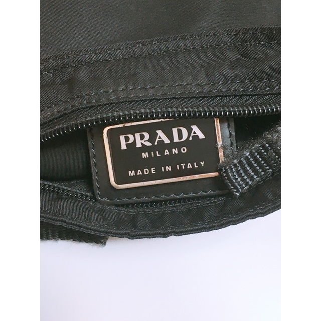 PRADA(プラダ)のPRADA プラダ　ナイロン ショルダーバッグ PRADA レディースのバッグ(ショルダーバッグ)の商品写真