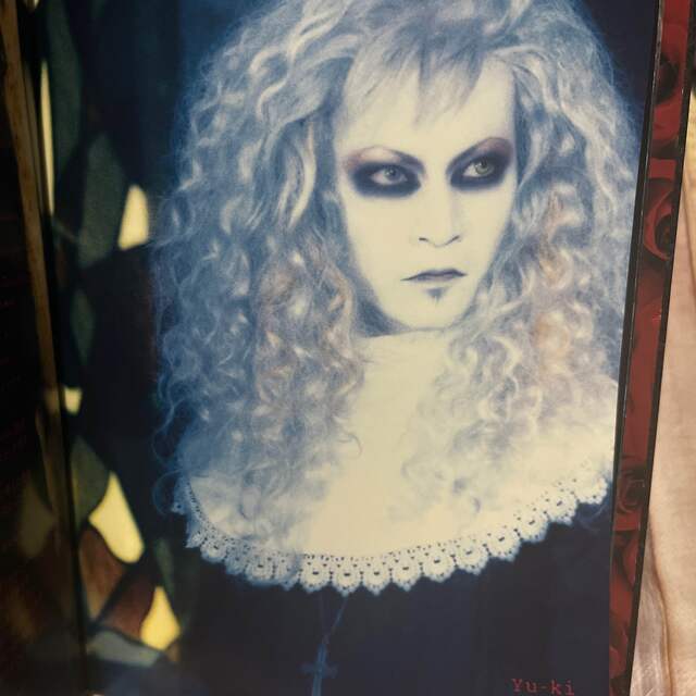 MALICE MIZER 薔薇の聖堂 初回盤 アルバムCD 廃盤マリスミゼルの MALICE MIZER 薔薇の聖堂 初回盤 アルバムCD 廃盤マリスミゼルの