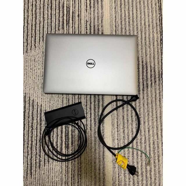 DELL(デル)のXPS15 9560 メモリ16GB SSD512GB バッテリ交換済み FHD スマホ/家電/カメラのPC/タブレット(ノートPC)の商品写真