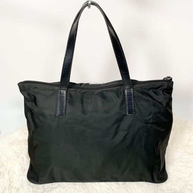 良品】PRADA プラダ ハンドバッグ ナイロン レザー 黒 三角プレート 良品】PRADA プラダ ハンドバッグ ナイロン レザー 黒 三角プレート