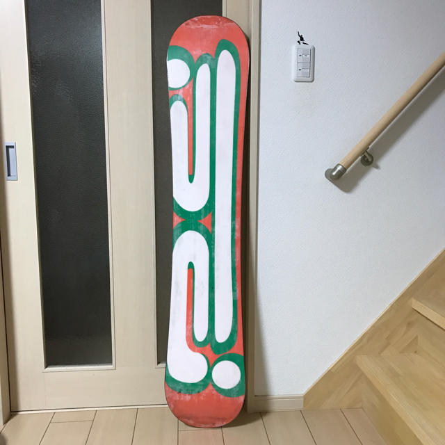 【アンデルセン様専用】ロシニョール POP 145cm スポーツ/アウトドアのスノーボード(ボード)の商品写真