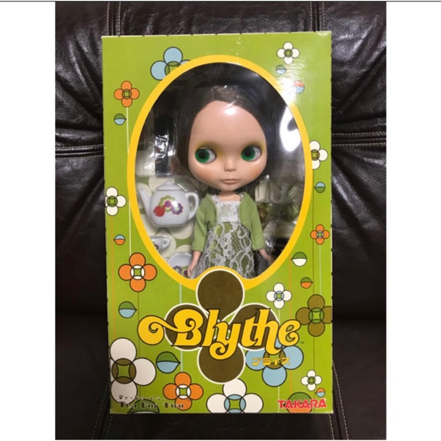ネオブライス 人形 ティーフォートゥー 箱入未使用 美品-eastgate.mk