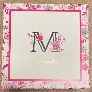 アフタヌーンティー(AfternoonTea)のAfternoonTeaフタ付きイニシャルマグカップ(グラス/カップ)