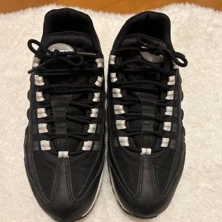 ナイキ(NIKE)のNike airmax スニーカー　24.5  正規品(スニーカー)