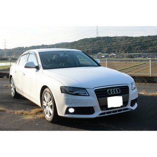 アウディ(AUDI)の【車検タップリ♪】Audi A4 アウディ セダン 高級茶革シート(車体)