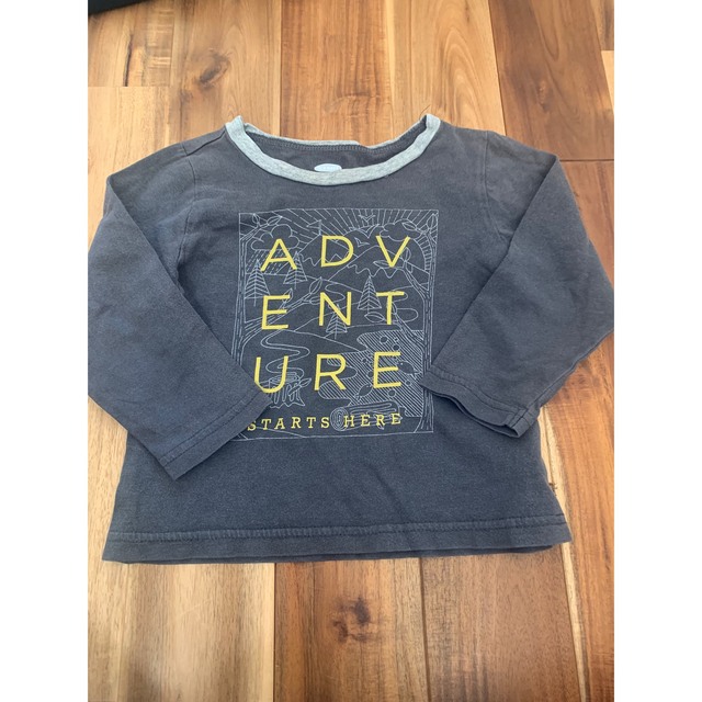 Old Navy(オールドネイビー)のOld navy ロングTシャツ 18-24 month キッズ/ベビー/マタニティのキッズ服男の子用(90cm~)(Tシャツ/カットソー)の商品写真