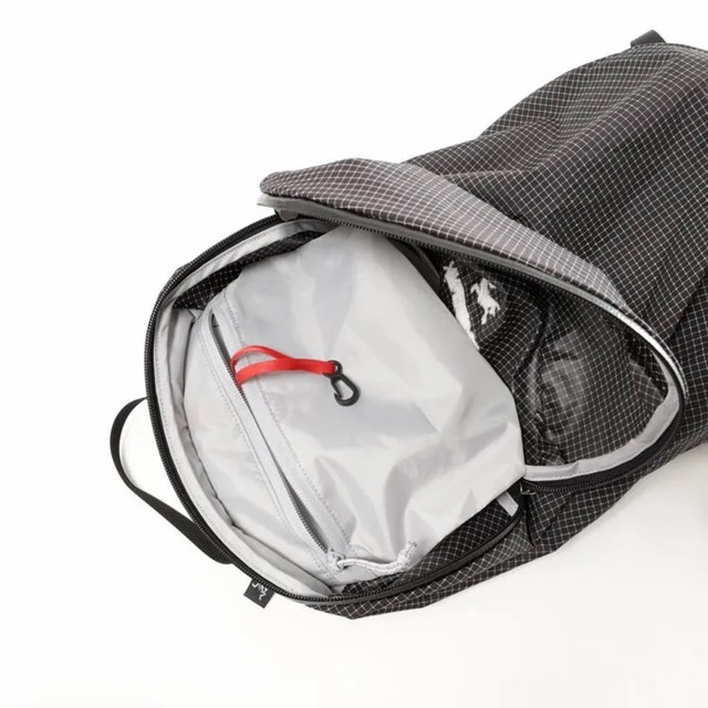 ARC'TERYX(アークテリクス)のARC''TERYX Konseal 15 Backpack マンティス アロー メンズのバッグ(バッグパック/リュック)の商品写真