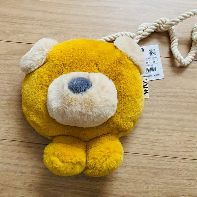 ZARA KIDS - ZARA ポシェット バック バッグ ぬいぐるみ クマ ZARA KIDS - ZARA ポシェット バック バッグ ぬいぐるみ クマ