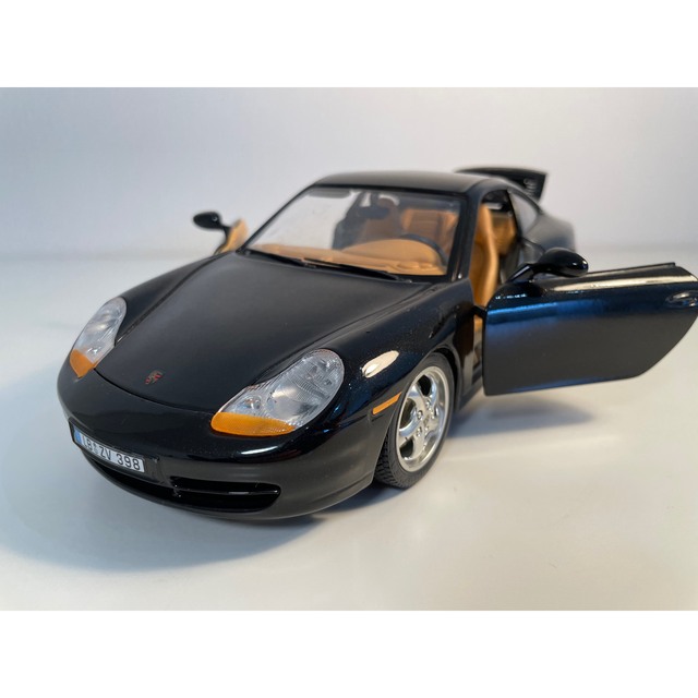 PORSCHE ポルシェ　911(1997) カレラ　carrera urago