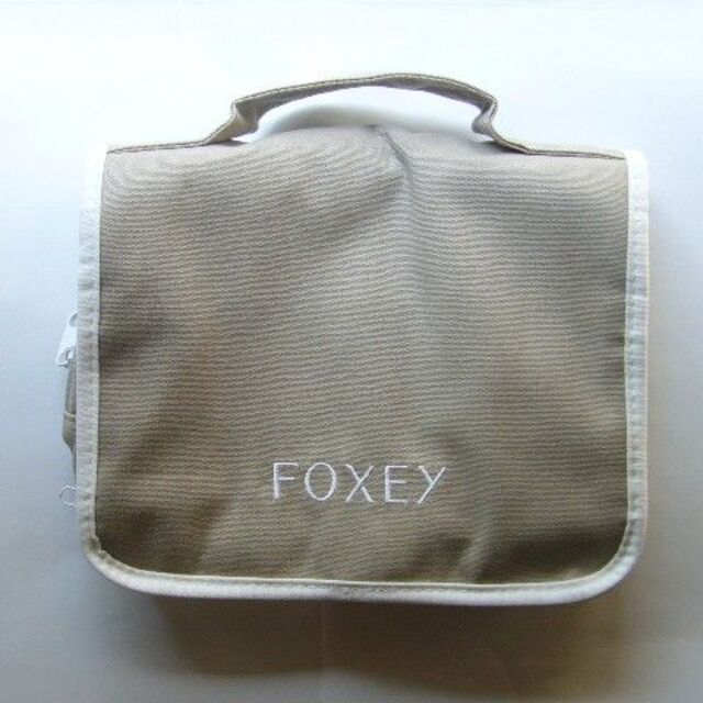 FOXEY(フォクシー)の☆新品☆FOXEY(フォクシー)●旅行に♪ノベルティ☆ハンギングポーチ レディースのファッション小物(ポーチ)の商品写真