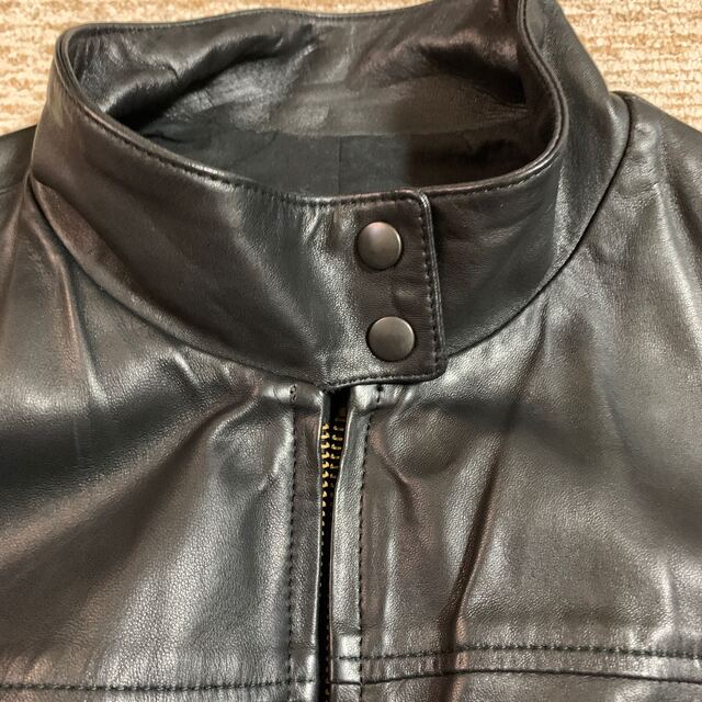 agnes b.(アニエスベー)のrara様専用　アニエスb 皮革ジャケット レディースのジャケット/アウター(ライダースジャケット)の商品写真