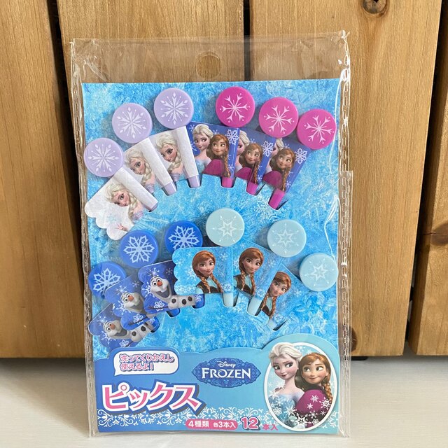 アナと雪の女王(アナトユキノジョオウ)の新品 未使用 アナと雪の女王　お弁当ピックス インテリア/住まい/日用品のキッチン/食器(弁当用品)の商品写真