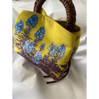 DRIES VAN NOTEN(ハンドバッグ)のフリマアイテム一覧 DRIES VAN NOTEN(ハンドバッグ)のフリマアイテム一覧