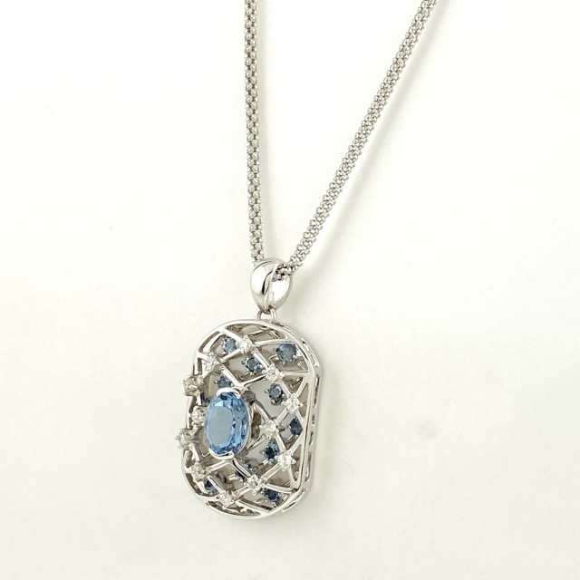 気質アップ アクアマリン デザインネックレス WG 【中古】 ネックレス