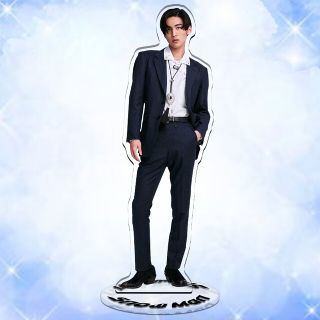 Snow Man 目黒蓮 ビッグアクリルスタンド(アイドルグッズ)