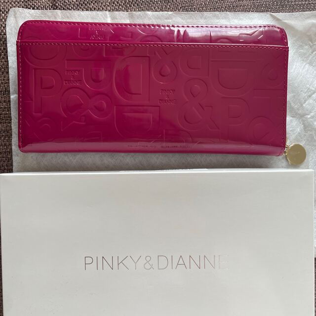 Pinky&Dianne(ピンキーアンドダイアン)のくみ様専用　長財布　新品未使用 レディースのファッション小物(財布)の商品写真