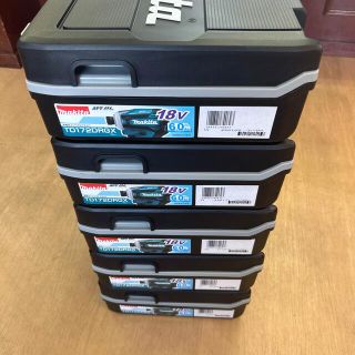 マキタ(Makita)の5個セット　マキタ　TD172DRGX ブルー 6.0Ah  純正バッテリー (工具/メンテナンス)