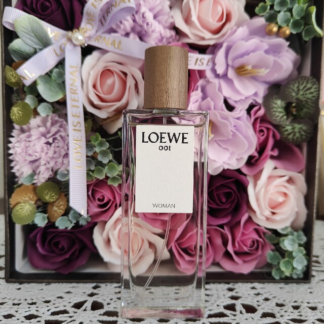 LOEWE 001 WOMAN オードゥ パルファム 50ml