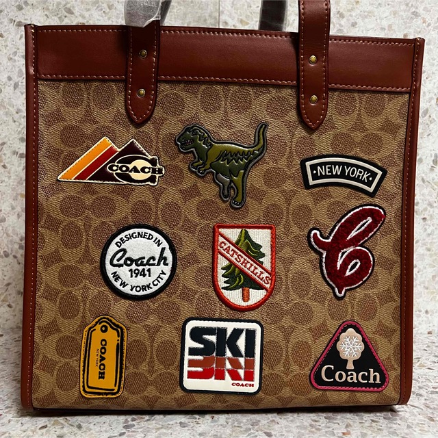新品未使用COACH トートバッグ ショルダーバッグレキシー ワッペン