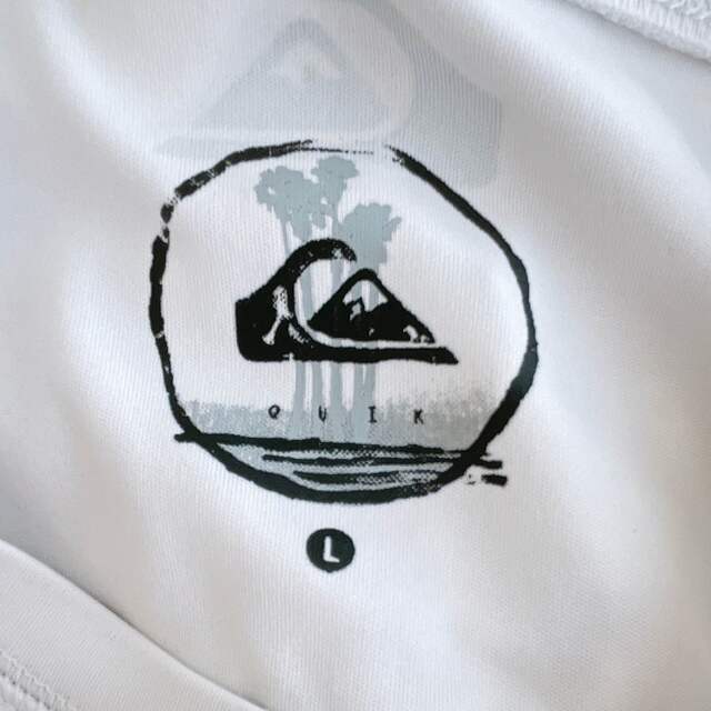 QUIKSILVER(クイックシルバー)のQUIKSILVER♡白Tシャツ メンズのトップス(Tシャツ/カットソー(半袖/袖なし))の商品写真