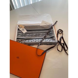 エルメス(Hermes)のエルメス ショール カレ140 鍵モチーフ(マフラー/ショール)