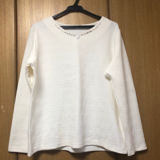 ハニーズ(HONEYS)の未使用　ハニーズ　白　L ハートネック　ジャガード織カットソー(Tシャツ/カットソー(七分/長袖))