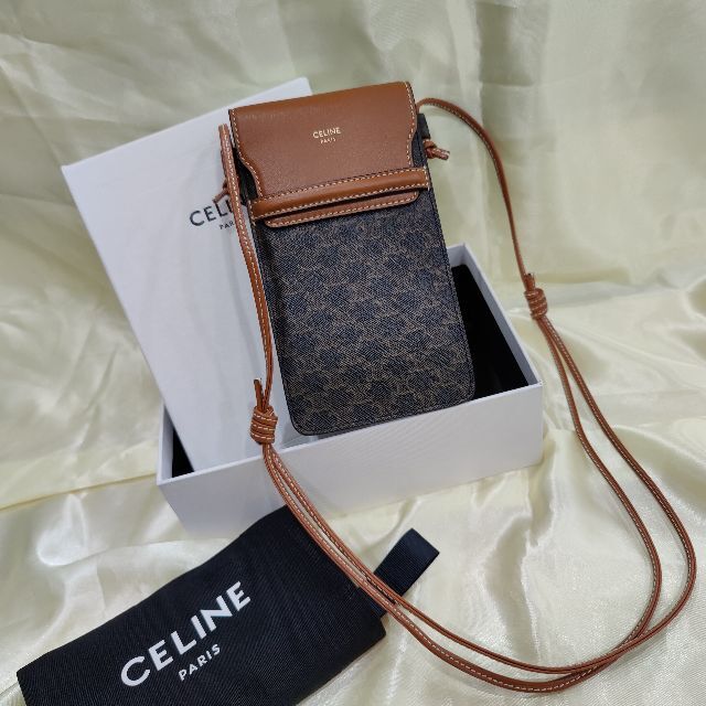 CELINE トリオンフキャンバス&ラムスキン モバイルポーチ