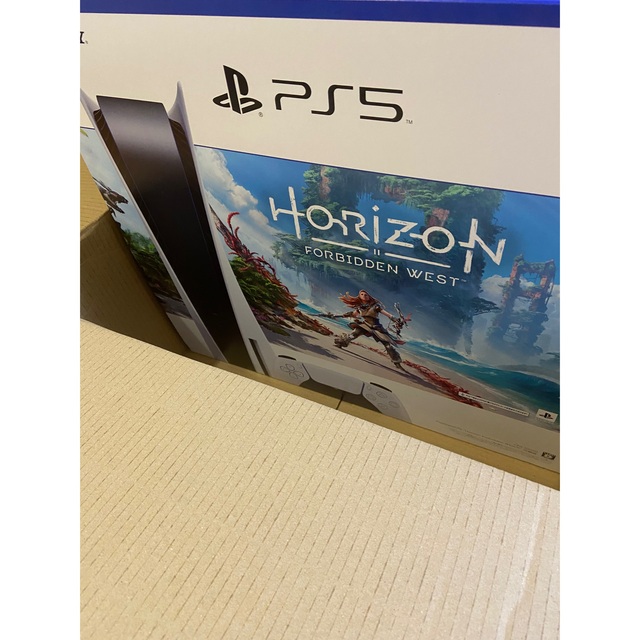 PlayStation 5 Horizon Forbidden West 同梱版 - 家庭用ゲーム機本体