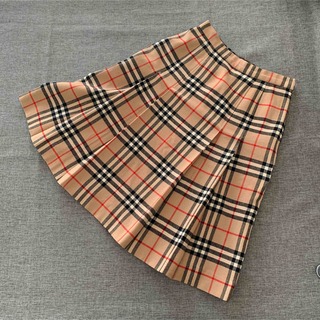 バーバリー(BURBERRY)のヴィンテージ　ノバチェック　バーバリー　スカート  美品(ひざ丈スカート)