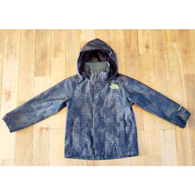 THE NORTH FACE(ザノースフェイス)のNORTH FACE ノースフェイス　キッズ　マウンテンパーカー キッズ/ベビー/マタニティのキッズ服男の子用(90cm~)(コート)の商品写真