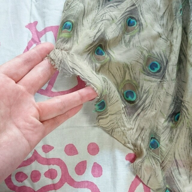 Goa Goa 孔雀柄 ホルターネックワンピ 難有り の通販 By なた S Shop ゴアならラクマ Goa Goa 孔雀柄 ホルターネックワンピ 難有り の通販 By なた S Shop ゴアならラクマ