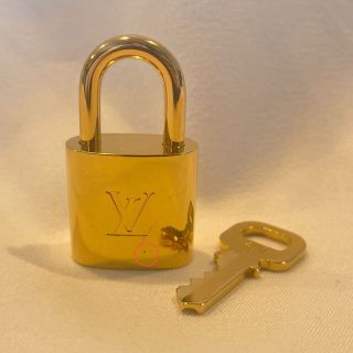 ルイヴィトン(LOUIS VUITTON)のルイヴィトン　南京錠　パドロック　カデナ　鍵1本　(その他)