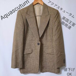 アクアスキュータム(AQUA SCUTUM)の【Aquascutum】チェック柄　テーラードジャケット(テーラードジャケット)