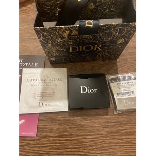 ディオール(Dior)のDior アイシャドウ　最終値下げ！サンプルとブラシ付き(アイシャドウ)