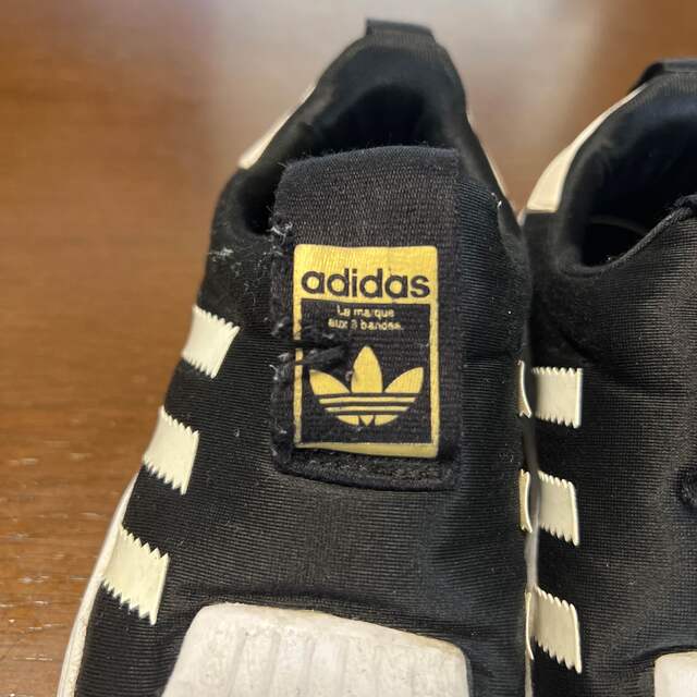 adidas(アディダス)のadidas スリッポン キッズ/ベビー/マタニティのキッズ靴/シューズ(15cm~)(スリッポン)の商品写真