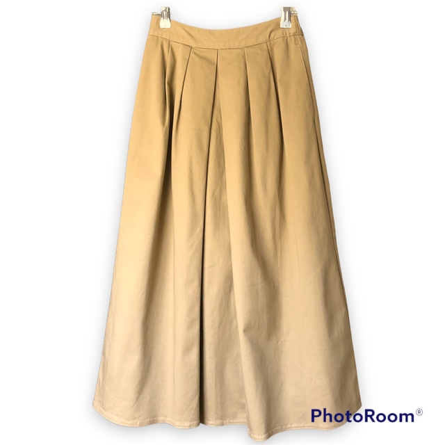 GU(ジーユー)のGU チノ マキシ スカート ベージュ Sサイズ レディースのスカート(ロングスカート)の商品写真